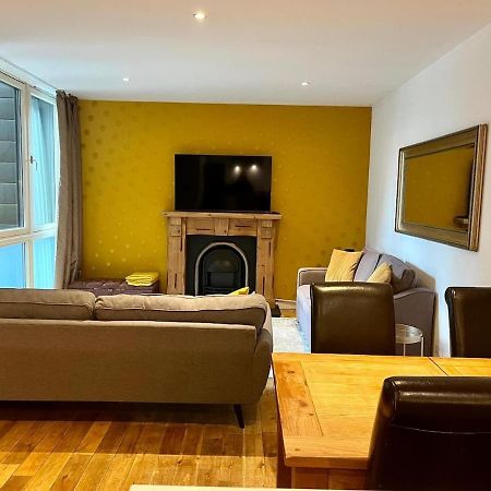 Oswald Apartment - Glasgow City Centre Buitenkant foto