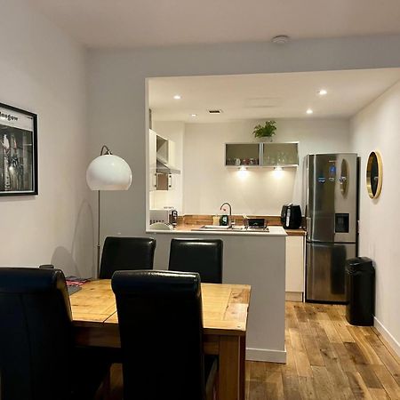 Oswald Apartment - Glasgow City Centre Buitenkant foto